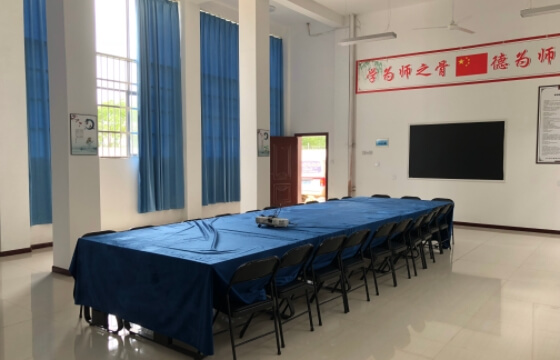 宇凰青少年潜能成长基地基地集会室图片